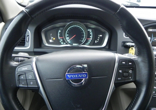 Volvo S60 cena 43900 przebieg: 234000, rok produkcji 2015 z Rzeszów małe 172